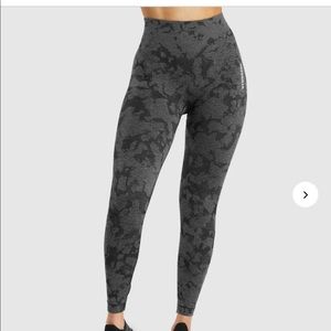 Gymshark Camo Adapt Seamless Leggings